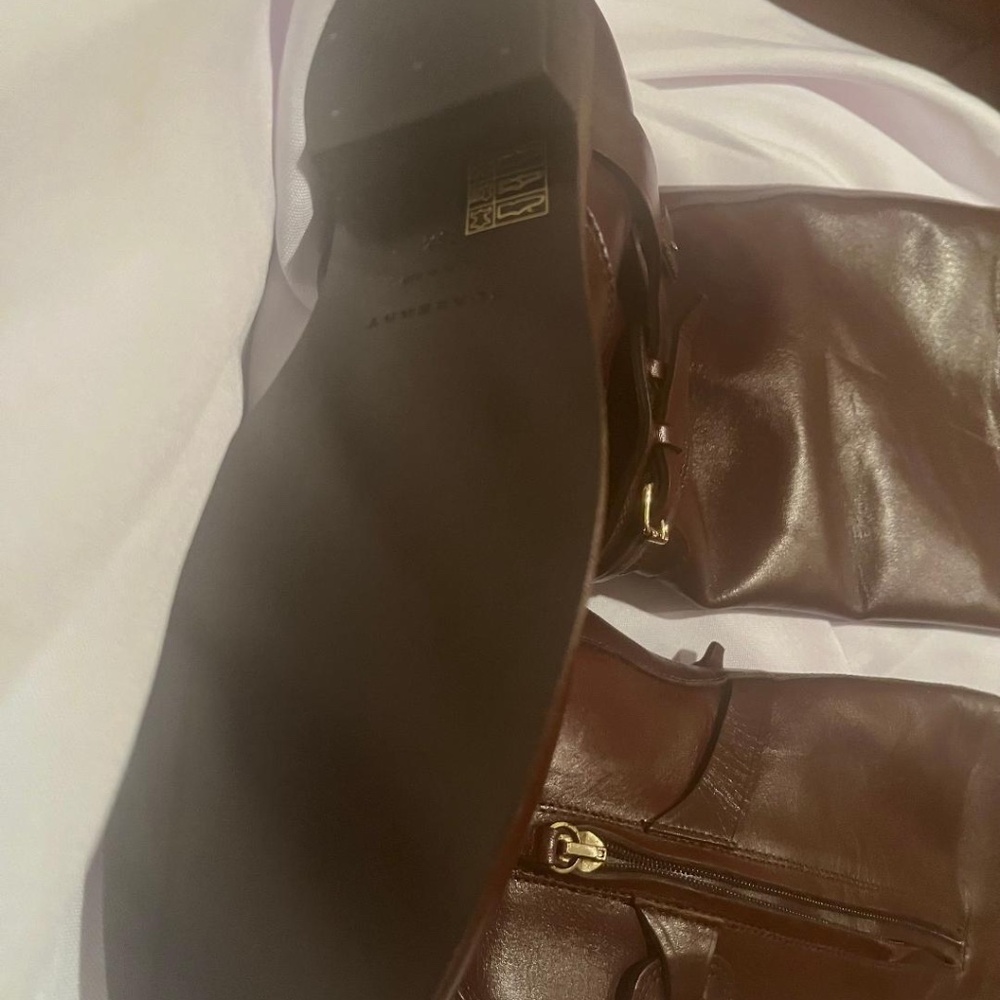 MAKE AN OFFER !!!  Burberry Brand New NWOB Leather Boots md Italy  Brn  sz8 - Picture 14 of 16